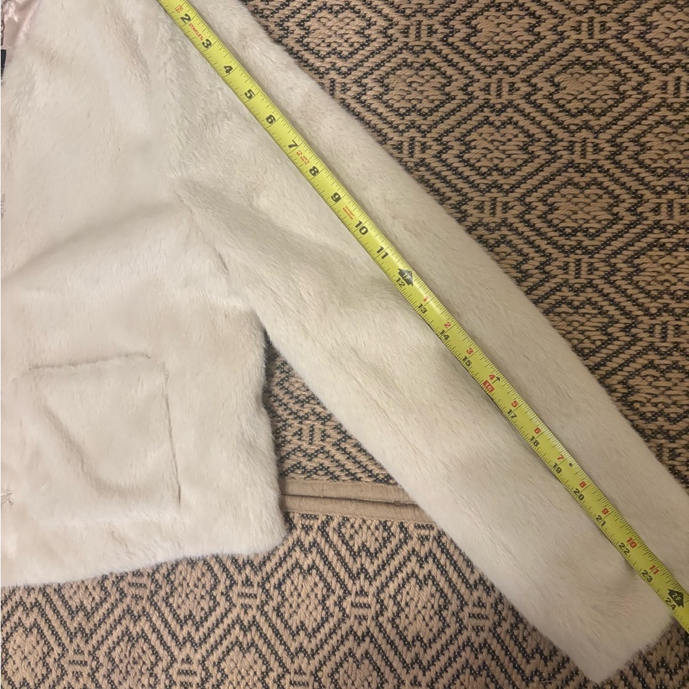 J.Crew Faux Fur Lady Jacket | Natural Cream | Size M | Worn Once 🤍✨ - Picture 8 of 9